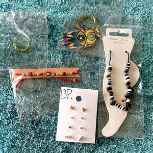 Gift goodies in a gift bag 6pcs